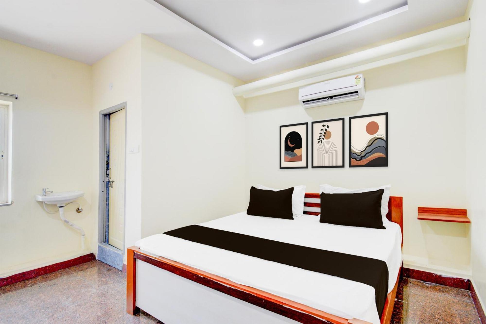 O Srinivasa Residency 3*